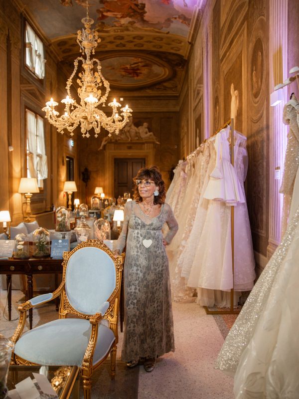 i nostri professionisti per gli abiti da sposa