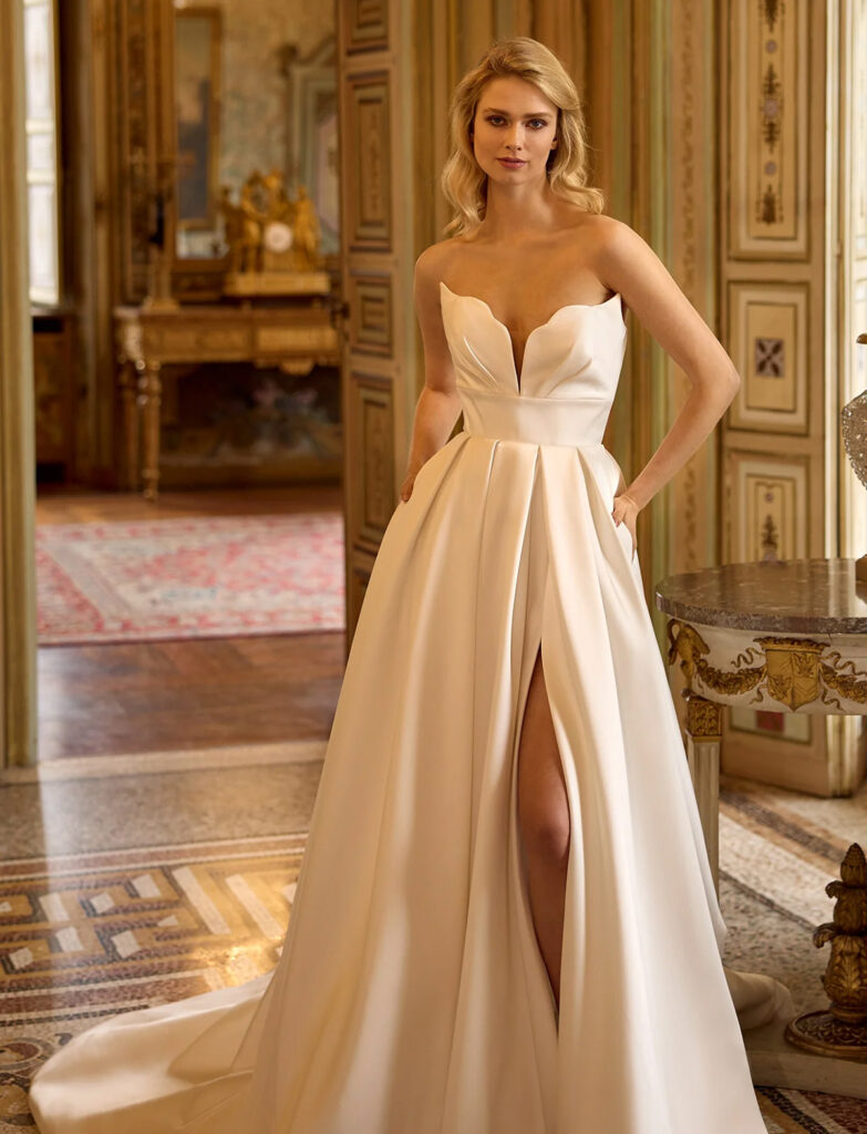 Abito da sposa Ines di Santo Ray