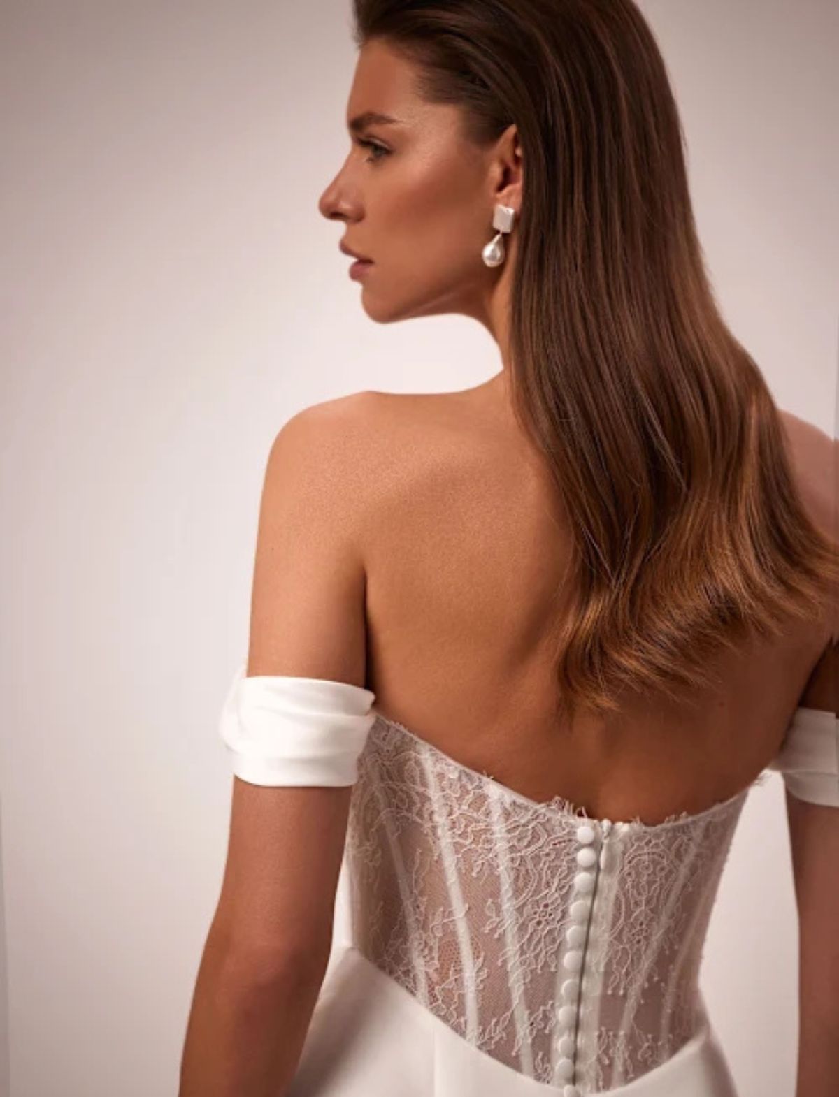 Abito da sposa Milla Nova White and Lace Bansky 2027 - immagine 2