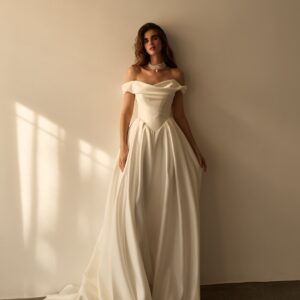 Abito da sposa Milla Nova Set in Momento Grace 2027