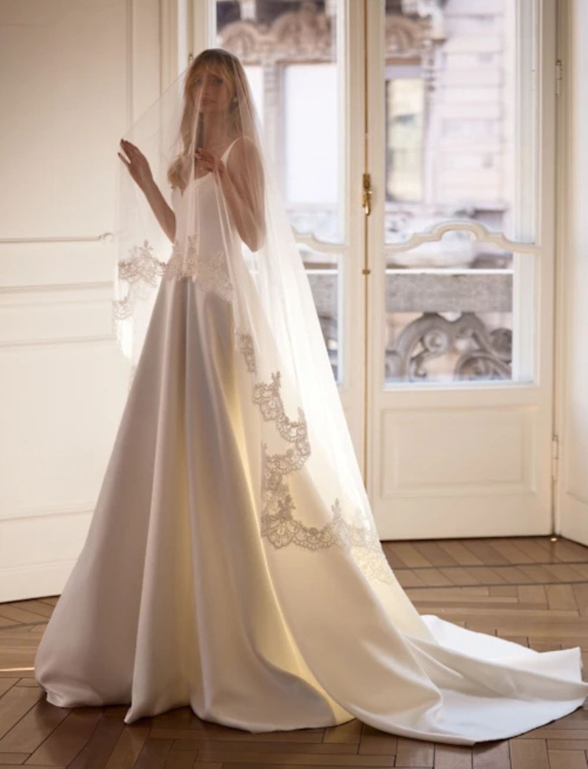 Abito da sposa Milla Nova White and Lace Estelle 2027 - immagine 2