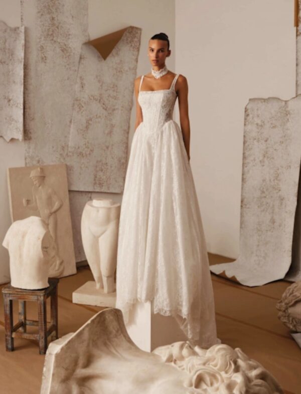 Abito da sposa Milla Nova D'Art Arlisse 2026